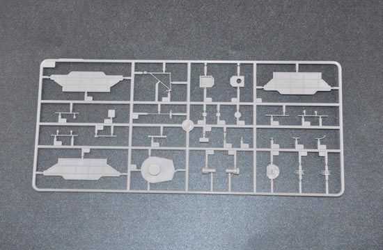 Сборная пластиковая модель 1/350 коробль HMS Roberts Monitor Трумпетер 05335 детальное изображение Флот 1/350 Флот