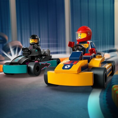 LEGO City GO-Karts and Race Drivers 60400 детальное изображение City Lego