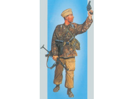 обзорное фото Signaler - Hermann Goering Division Figures 1/16