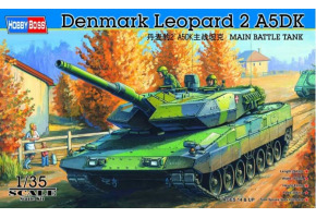 Buildable model tank Leopard 2A5DK