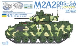 Збірна модель 1/35 БМП M2A2 Bradley ODS-SA на озброєнні України (47-а механізована бригада) Magic Factory 2007