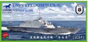 Збірна модель військового корабля США LCS-1 USS "Свобода"