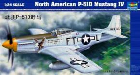 обзорное фото Американський одномісний винищувач P-51D Mustang IV Літаки 1/24