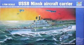 обзорное фото Aircraft Carrier USSR MINSK Флот 1/700