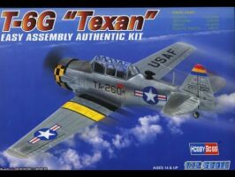 Buildable model of the American T-6G “Texan”