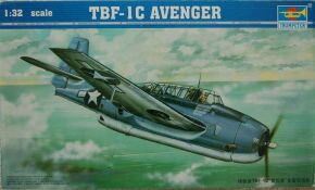 Сборная модель 1/32 Самолет TBF-1C AVENGER Трумпетер 02233