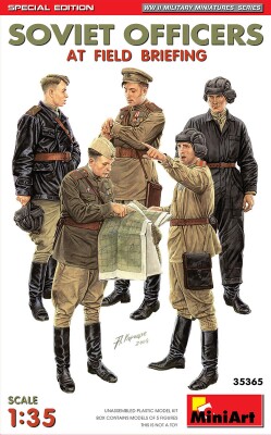 Збірна модель 1/35 Фігури Радянські офіцери на польовому брифінгу (Special Edition) MiniArt 35365 детальное изображение Фигуры 1/35 Фигуры