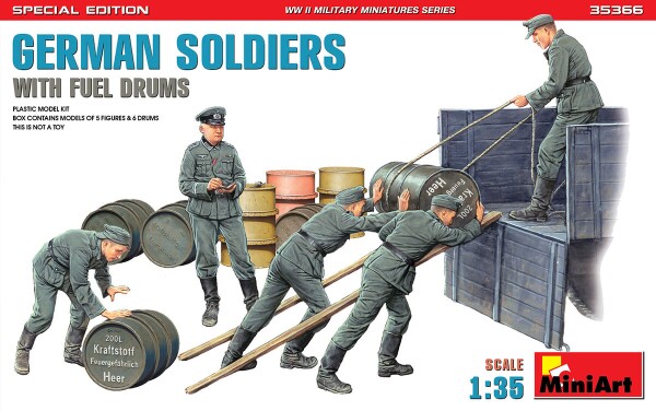 Збірна модель 1/35 Фігури Німецькі солдати з бочками з пальним (Special Edition) MiniArt 35366 детальное изображение Фигуры 1/35 Фигуры