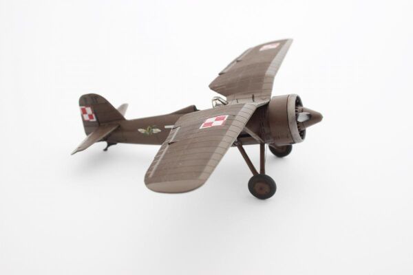Збірна модель польського винищувача PZL P.11a детальное изображение Самолеты 1/72 Самолеты
