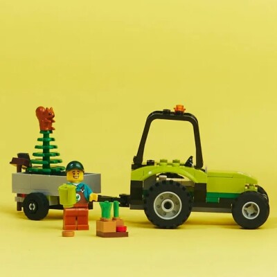 Constructor LEGO City Tractor in the Park 60390 детальное изображение City Lego