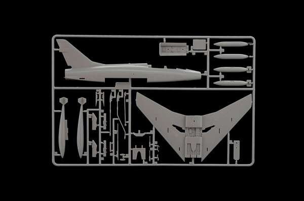 Збірна модель 1/72 Літак F-100F Super Sabre Italeri 1398 детальное изображение Самолеты 1/72 Самолеты