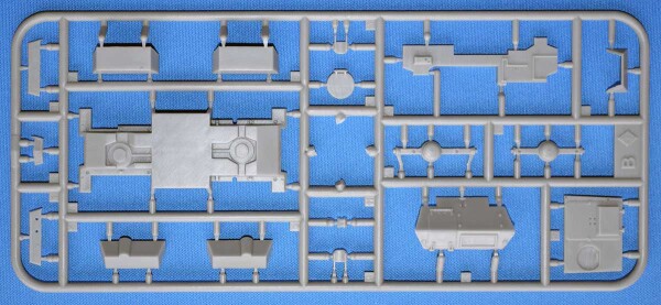 Збірна модель 1/72 БТР LAV-150 з 20-мм та 90-мм гарматами ACE 72430 детальное изображение Бронетехника 1/72 Бронетехника