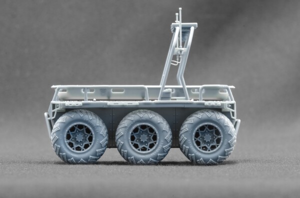 Збірна модель 1/35 Наземний дрон "Ratel H" (логістичний) ScaleX VG-35011 детальное изображение Наземные дроны Военная техника