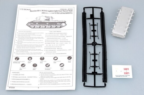 Сборная модель 1/72 Советский танк КВ-1 М1942 Трумпетер 07233 детальное изображение Бронетехника 1/72 Бронетехника