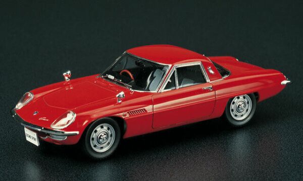 Сборная модель автомобиля L10B (1968) Mazda Cosmo Sport детальное изображение Автомобили 1/24 Автомобили