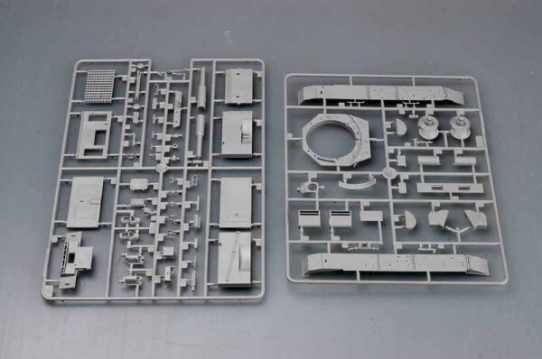 Збірна модель 1/35 Німецький танк Geschützwagen IVb für 10.5cm leFH 18/1(Sf) (Sd.Kfz 165/1) Trumpeter 00374 детальное изображение Бронетехника 1/35 Бронетехника