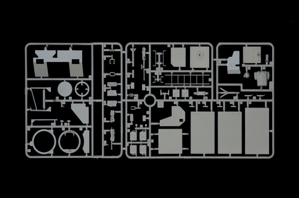 Збірна модель 1/35 Військова вантажівка HEMTT Italeri 6510 детальное изображение Автомобили 1/35 Автомобили