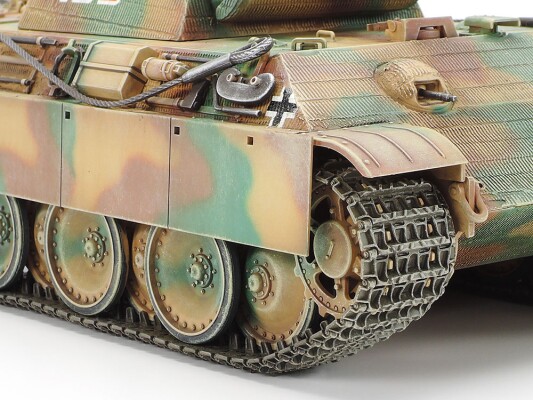 Збірна модель 1/35 Танк Panther Type G (попередня версія) Tamiya 35170 детальное изображение Бронетехника 1/35 Бронетехника