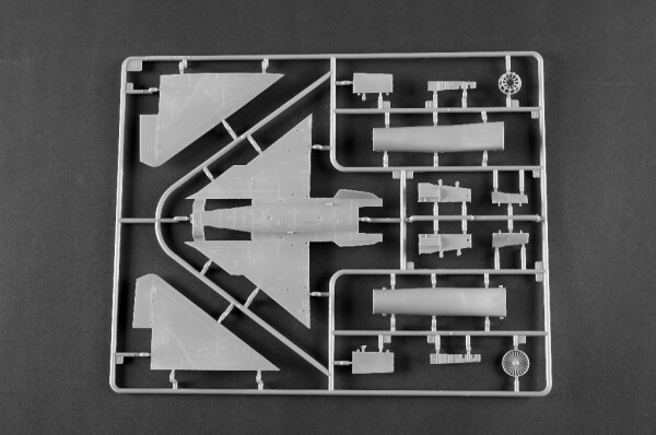 Збірна модель 1/72 Китайський винищувач J-10C Trumpeter 01698 детальное изображение Самолеты 1/72 Самолеты