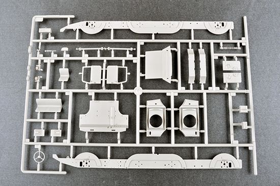 Сборная модель 1/35 Грузовик ЗИЛ-135 Трумпетер 01073 детальное изображение Автомобили 1/35 Автомобили