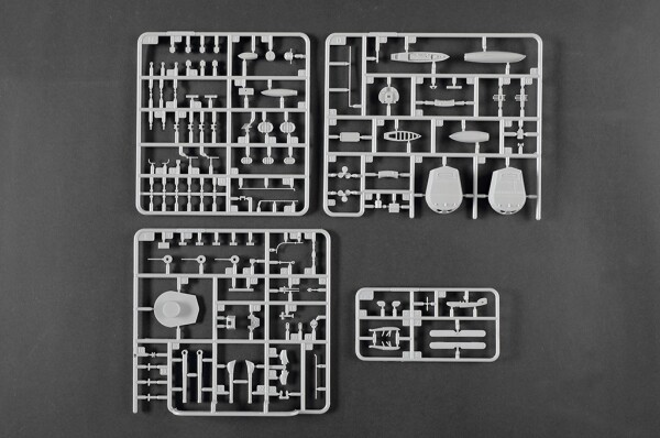 Збірна модель 1/350 Британський лінкор HMS Royal Oak Trumpeter 05378 детальное изображение Флот 1/350 Флот