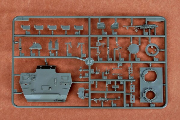 Scale model 1/35 JGSDF Type 82 IFV Command Post Trumpeter 00326 детальное изображение Бронетехника 1/35 Бронетехника