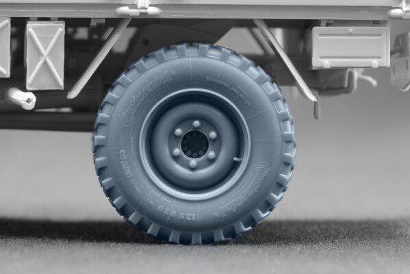 Набір коліс для Unimog U1300L MPT 80 від Revell ScaleX WM-35046 детальное изображение Колёса Афтермаркет