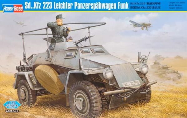 Збірна модель німецької машини Sd..Kfz 223 Leichter Panzerspahwagen Funk детальное изображение Бронетехника 1/35 Бронетехника