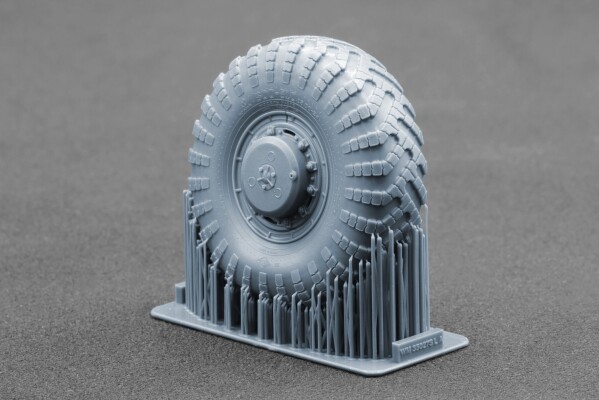 Набор колес (с деформацией) для МАЗ 537 I-170 от Trumpeter ScaleX WM 35027S детальное изображение Колёса Афтермаркет