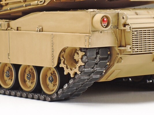 Збірна модель 1/48 Танк Абрамс М1A2 Tamiya 32592 детальное изображение Бронетехника 1/48 Бронетехника