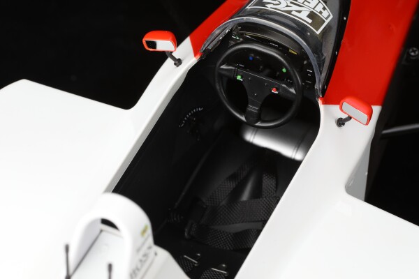 Збірна модель 1/12 Болід McLAREN MP4/4 1988 Meng RS-004 детальное изображение Автомобили 1/12 Автомобили