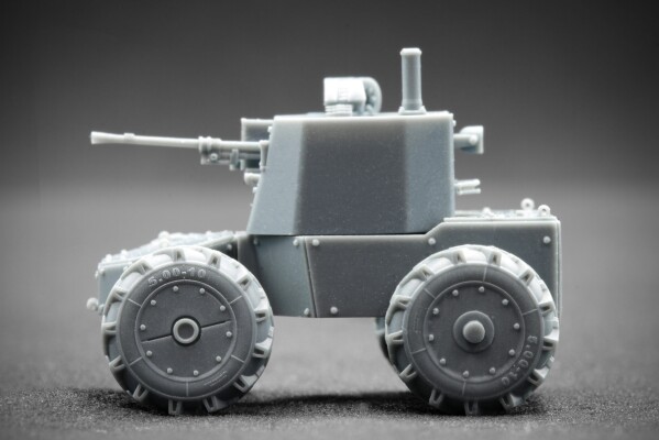 Збірна модель 1/35 Наземний дрон &quot;Лють&quot; з кулеметом ПКТ ScaleX VG 35002 детальное изображение Наземные дроны Военная техника