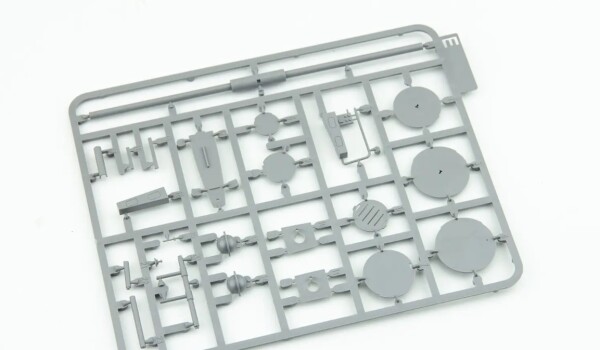 Збірна модель 1/35 Літак-снаряд (крилата ракета) V1 з інтер'єром Takom 2151 детальное изображение Самолеты 1/35 Самолеты