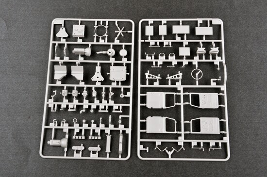 Збірна модель 1/35 РСЗВ  BM-21 Град Trumpeter 01028 детальное изображение Реактивная система залпового огня Военная техника