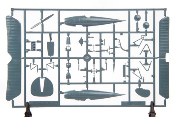 Збірна пластикова модель у масштабі 1/72 Біплан Albatros D.V Eduard 7406 детальное изображение Самолеты 1/72 Самолеты