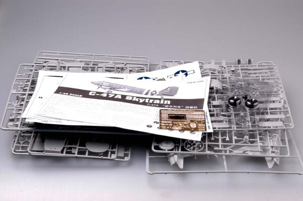 Scale model 1/48 Transport aircraft C-47A Skytrain Trumpeter 02828 детальное изображение Самолеты 1/48 Самолеты