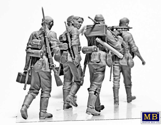 Збірна модель 1/35 Фігури Спекотне літо 1941 року - німецька піхота (5 фігур) MasterBox 35249 детальное изображение Фигуры 1/35 Фигуры