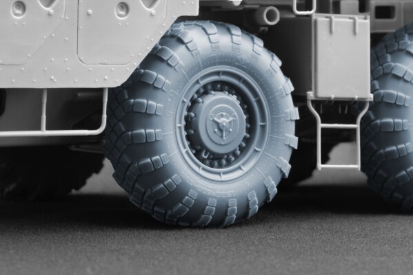 Набір коліс для MAZ 543/MAZ-7310 V-203 від Trumpeter та Meng ScaleX WM 35028 детальное изображение Колёса Афтермаркет