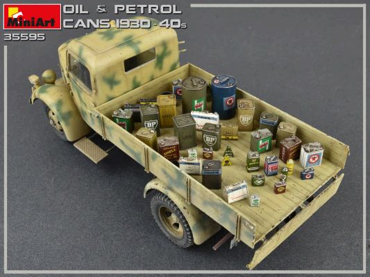 Cans of oil and fuel from the 1930s and 40s детальное изображение Аксессуары 1/35 Диорамы