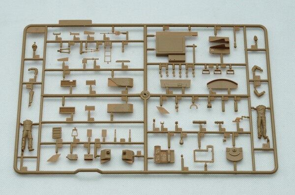 Збірна модель 1/35 Німецька САУ 39(H) 10.5cm LeFH18(Sf) auf Geschutzwagen Trumpeter 00353 детальное изображение Бронетехника 1/35 Бронетехника