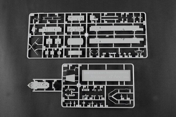 Збірна модель 1/350 Вертолітний крейсер ВМС Франції &quot;Jeanne d'Arc&quot; 2008 Trumpeter 05635 детальное изображение Флот 1/350 Флот