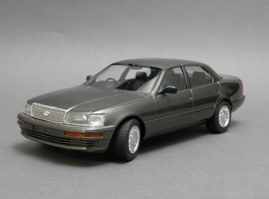 Збірна модель 1/24 Автомобіль Lexus LS 400 Tamiya 24114 детальное изображение Автомобили 1/24 Автомобили