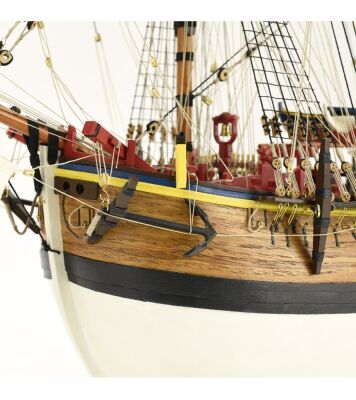 Дерев'яна модель корабля HMS Endeavour у масштабі 1:65 детальное изображение Корабли Модели из дерева