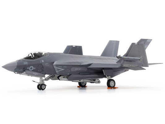 Збірна модель 1/48 Літак Lockheed Martin F-35C Lightning II Tamiya 61127 детальное изображение Самолеты 1/48 Самолеты