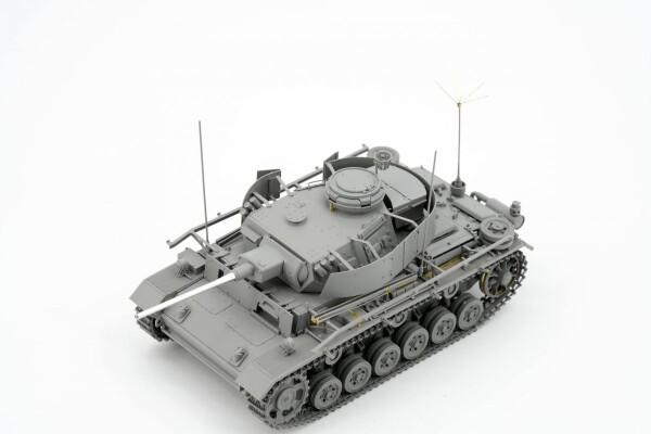 Збірна модель 1/35 Німецький танк Pz.Bef.Wg.III Ausf.K з екранами (2 до 1) Border Model BT-048 детальное изображение Бронетехника 1/35 Бронетехника