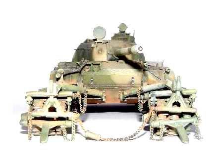 Scale model 1/35 Tank T-55 w/KMT-5 in Finnish service Trumpeter 00341 детальное изображение Бронетехника 1/35 Бронетехника