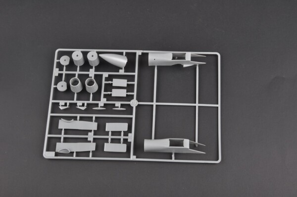 Scale model 1/72 Su-27 fighter early type Trumpeter 01661 детальное изображение Самолеты 1/72 Самолеты