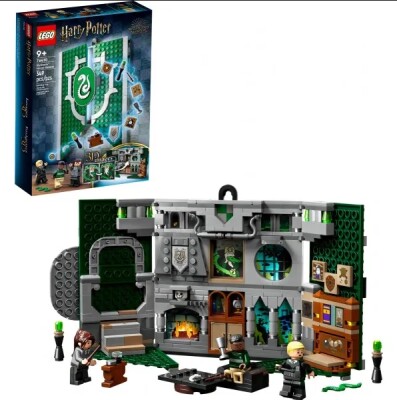 Конструктор LEGO Harry Potter Флаг общежития Слизерин 76410 детальное изображение Harry Potter Lego