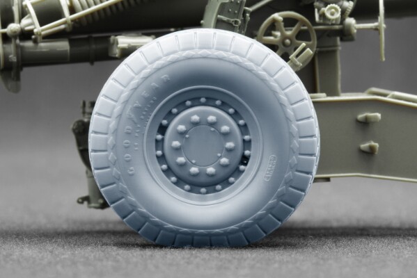 Набір коліс для гаубиці M1/M114 ранній (WW2) (звичайні та деформовані) від Bronco, Italeri ScaleX WW-35018C детальное изображение Колёса Афтермаркет