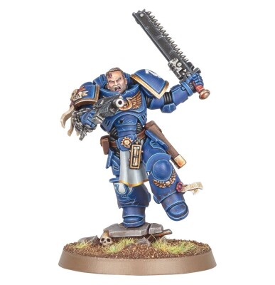 Ігровий набір Warhammer 40000:SPACE MARINES – LIEUTENANT TITUS детальное изображение Ультрамарины Космические Десантники